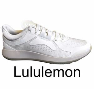 Lululemon Strongfeel Training Athletic Shoe Women 9 White Activewear Sneakers